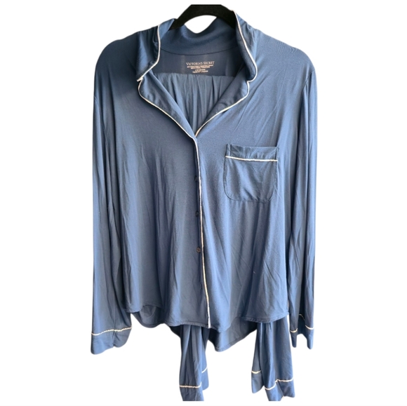 Victoria's Secret Blue Button-Down Top - Picture 1 of 10